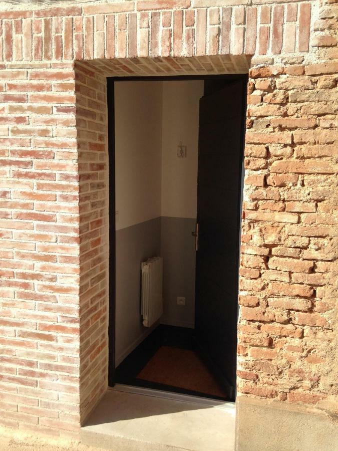 Le T2 Moderne Des Palmiers Au Coeur De Moissac Apartment Екстериор снимка